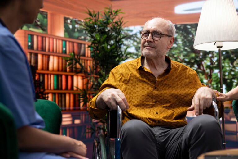 Vivre avec une maladie chronique fauteuil roulant électrique hiver social ergoflix