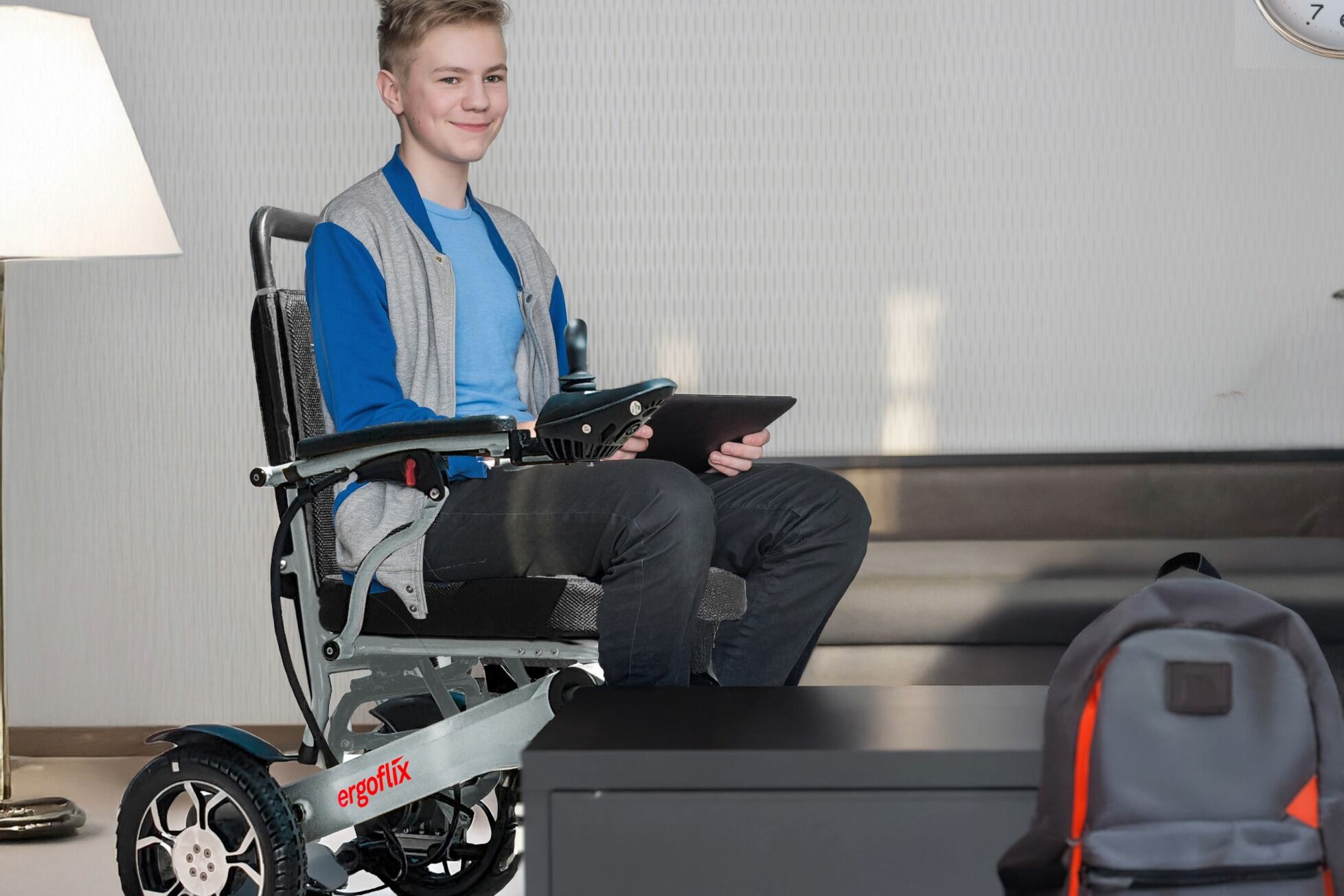 fauteuil roulant électrique pliable et rentrée scolaire
